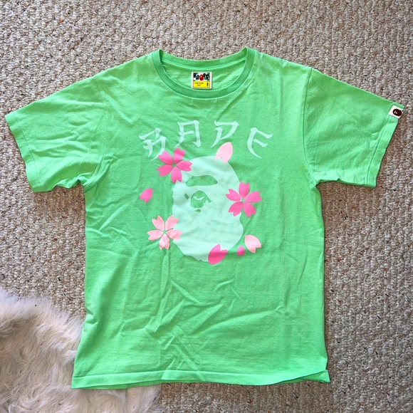 Bape Limited edition Sakura season tee - Picture 1 of 5
